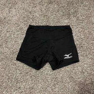 Mizuno volleyball shorts